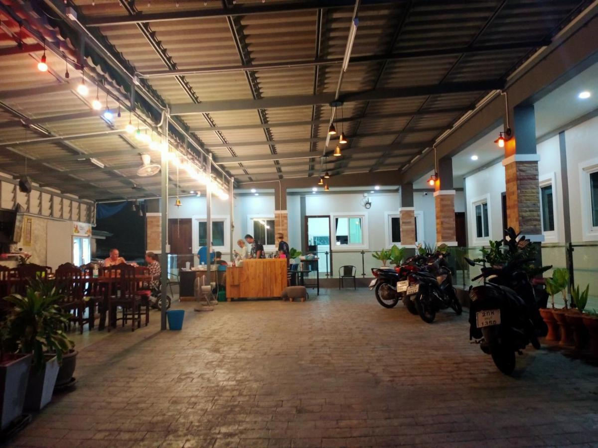 Ove Apartment Bang Saray Bang Sare Buitenkant foto